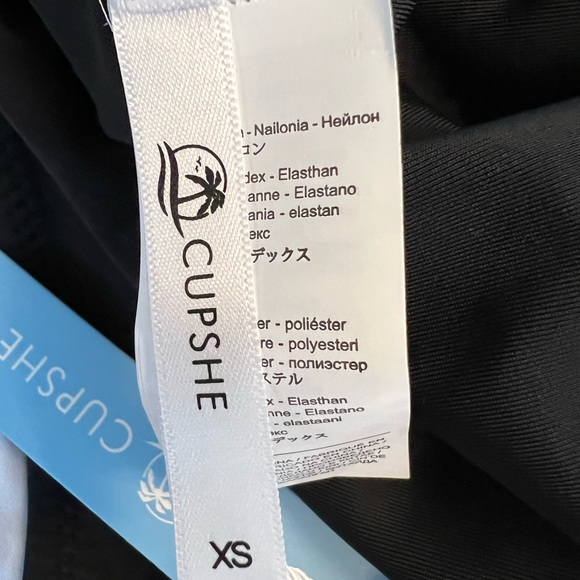 BNWT Cupshe One Piece Swimsuit - Picture 5 of 10